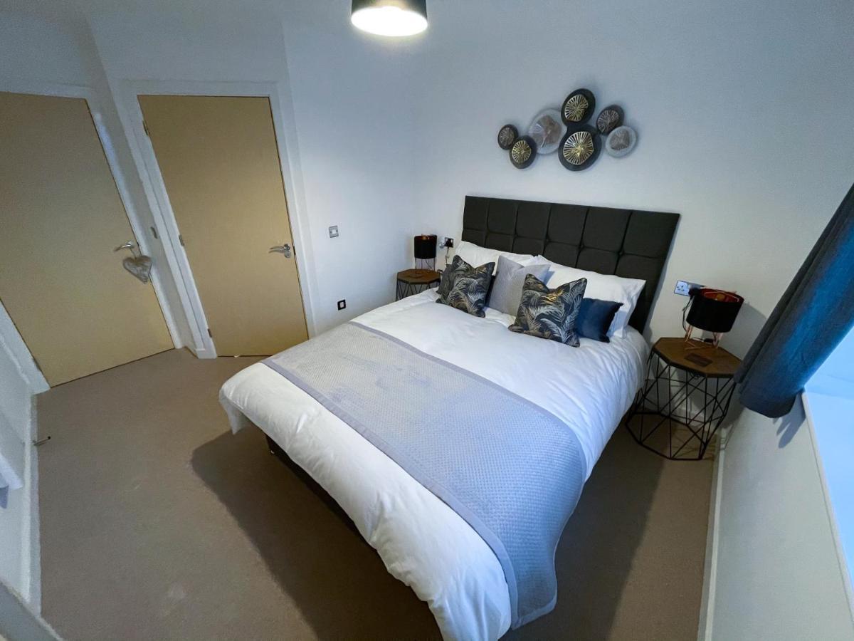 דירות וולברהאמפטון Station Side Penthouse מראה חיצוני תמונה