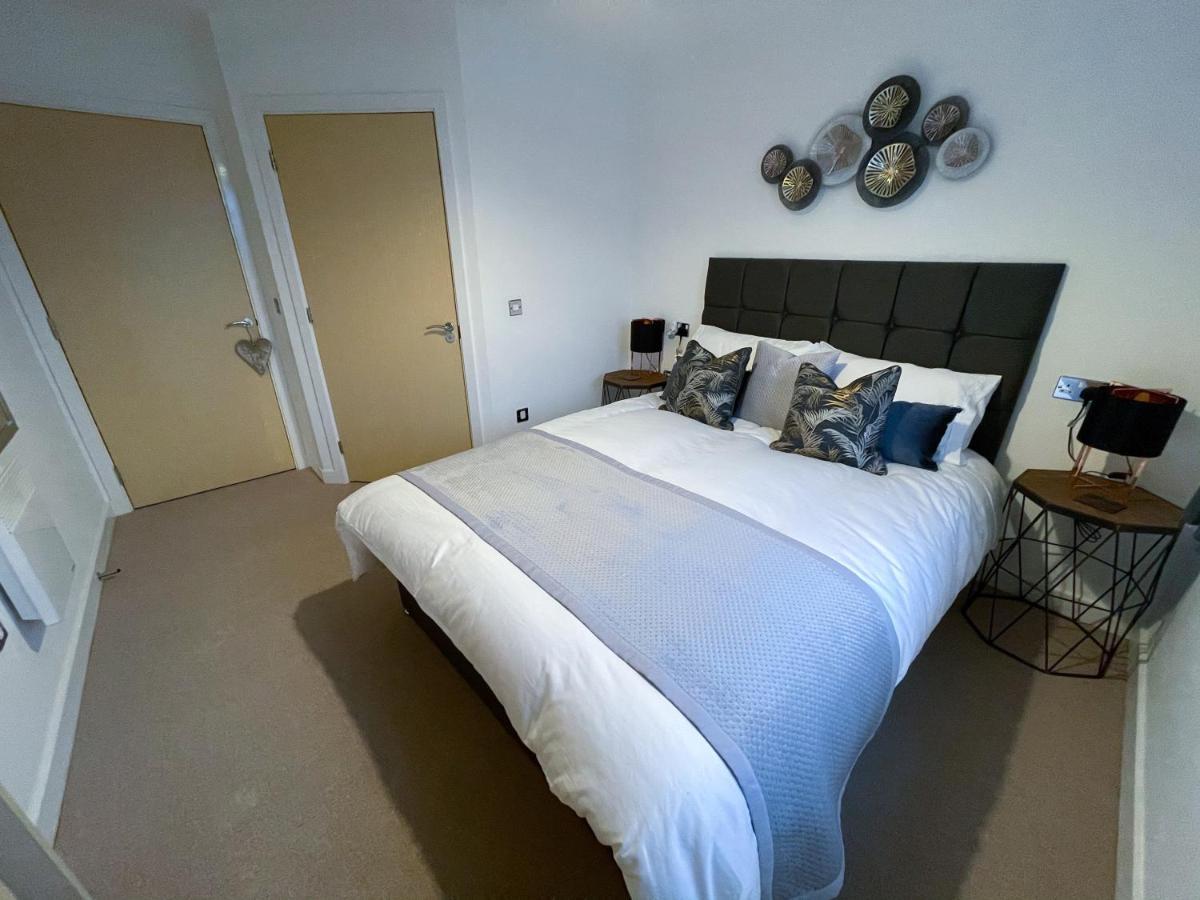 דירות וולברהאמפטון Station Side Penthouse מראה חיצוני תמונה